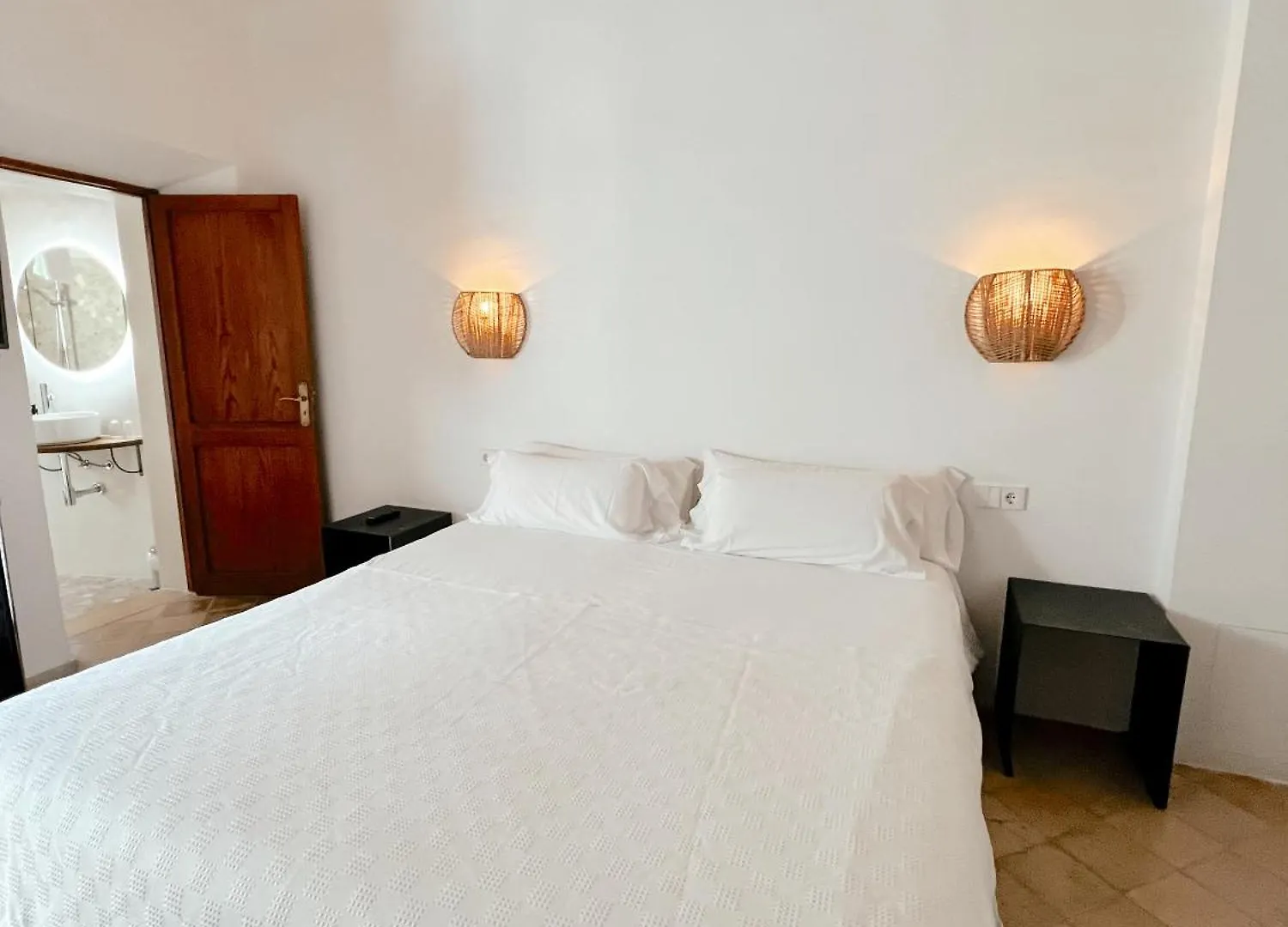 Fornalutx Petit Hotel - Bed & Breakfast