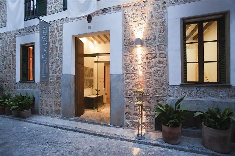 Fornalutx Petit Hotel - Bed & Breakfast