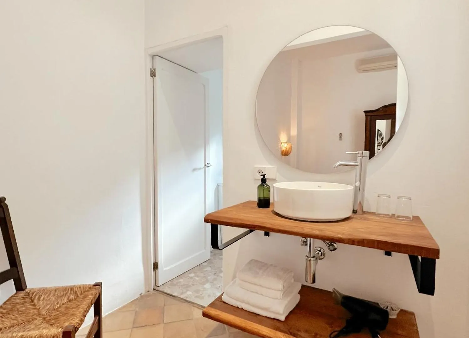 Fornalutx Petit Hotel - Bed & Breakfast