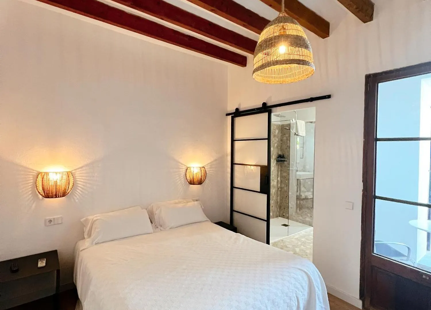 Fornalutx Petit Hotel - Bed & Breakfast
