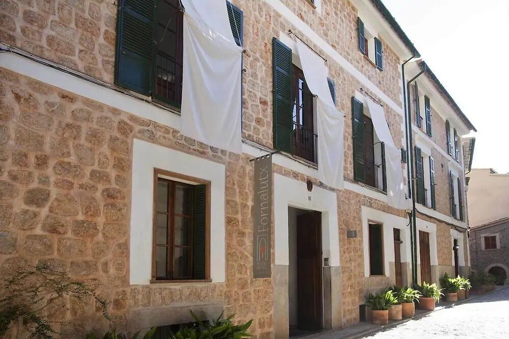 Fornalutx Petit Hotel - Bed & Breakfast