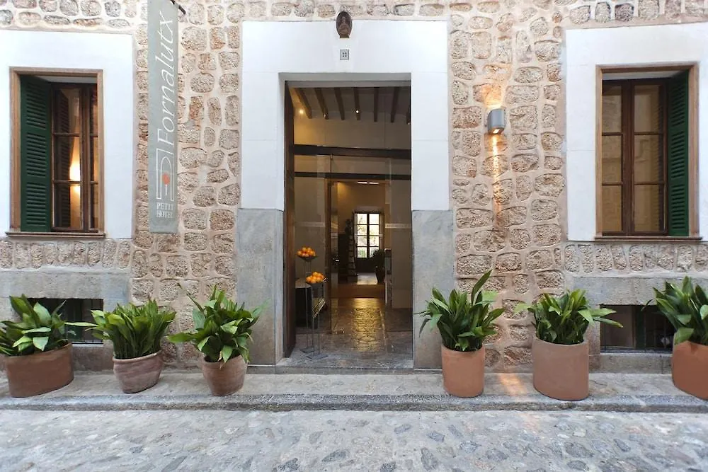 Fornalutx Petit Hotel - Bed & Breakfast