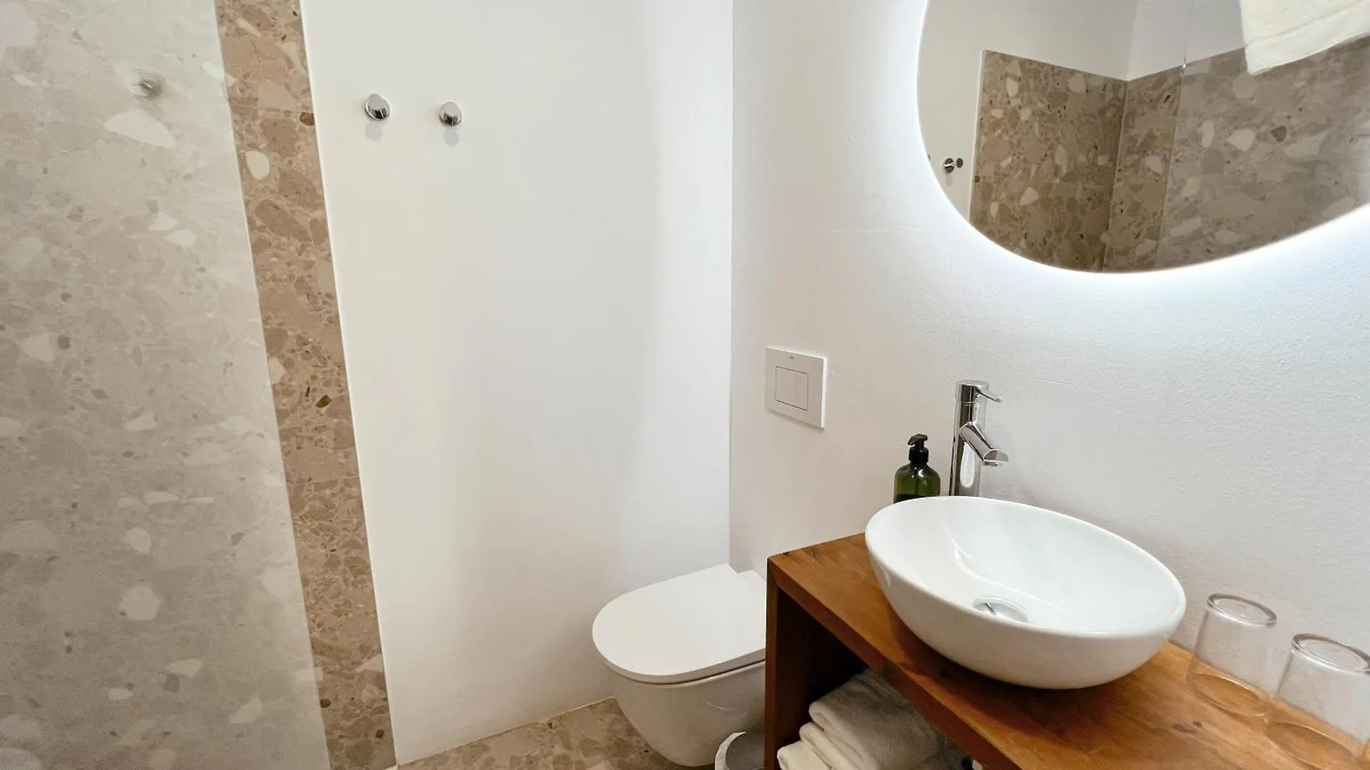 Fornalutx Petit Hotel - Bed & Breakfast