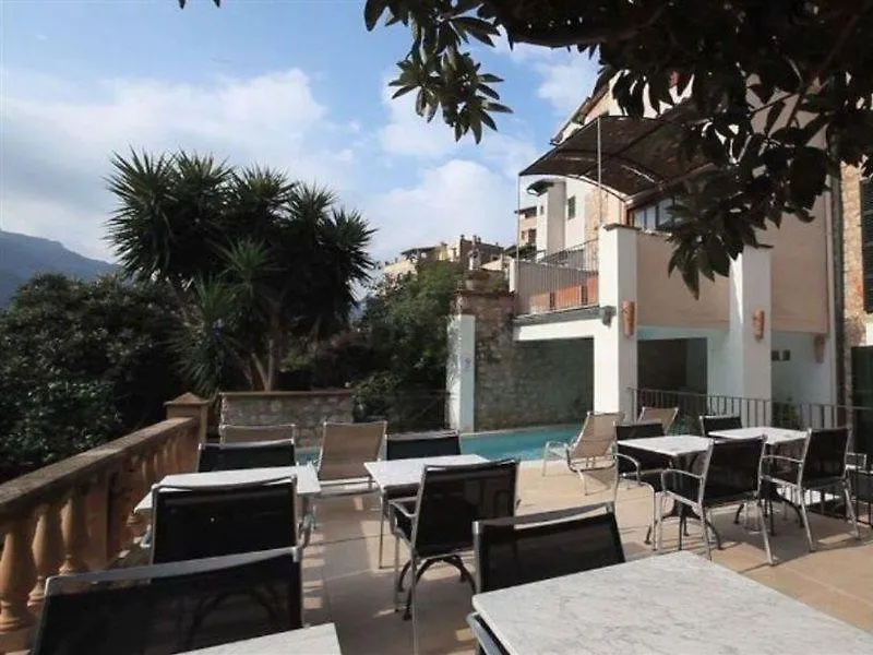 Fornalutx Petit Hotel - Bed & Breakfast