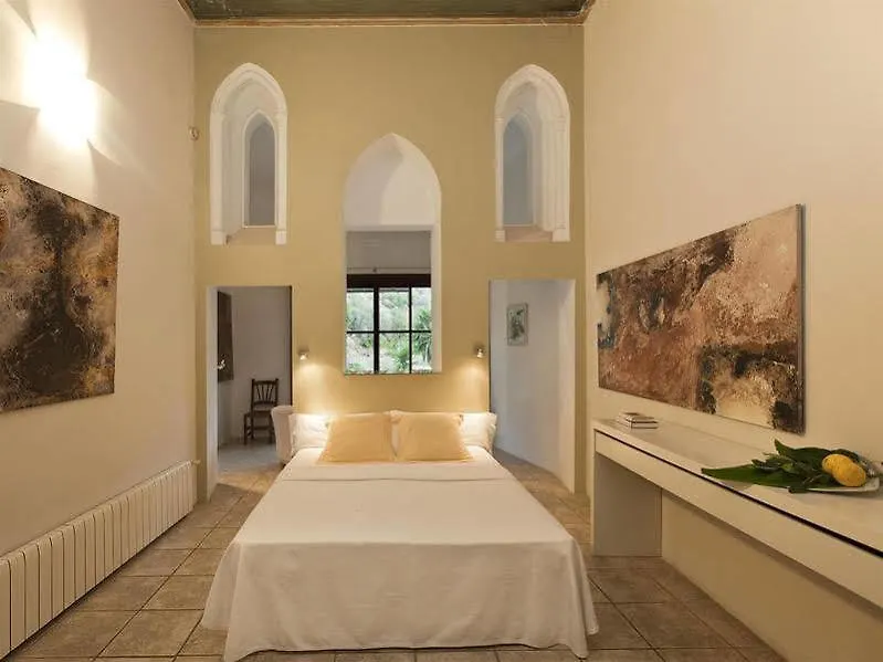 Fornalutx Petit Hotel - Bed & Breakfast